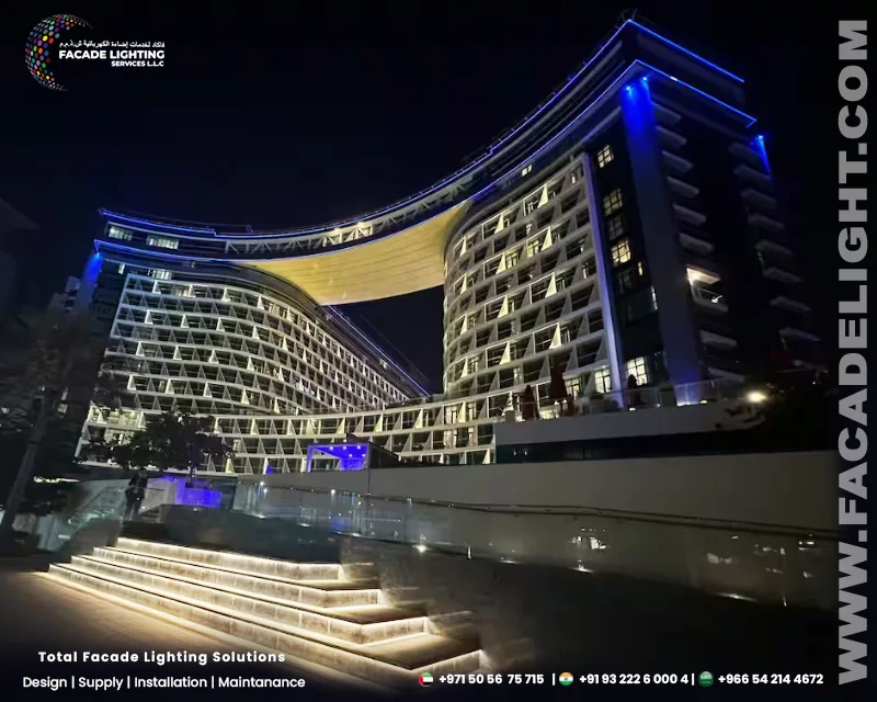 seven hotel apartment facade lighting