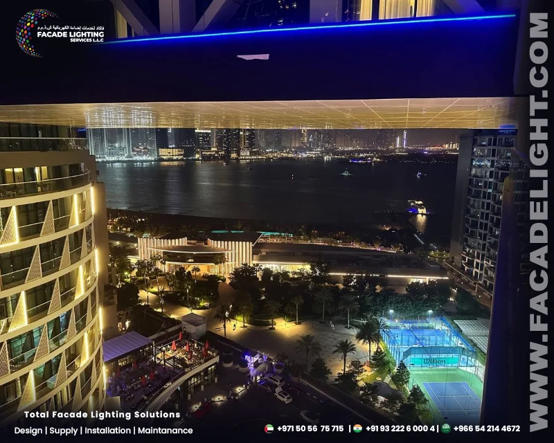 seven hotel apartment facade lights